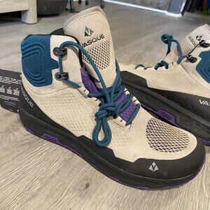 Size 11 Vasque Womens 7415 Breeze LT ECO Lightweight Hiking Boots Men’s 9.5